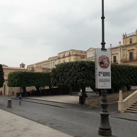 Casa Vacanze Del Barocco Holiday home Noto